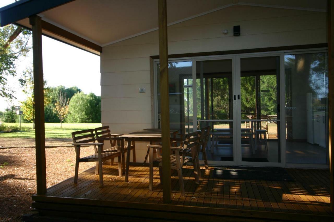 Millicent Hillview Caravan Park 외부 사진