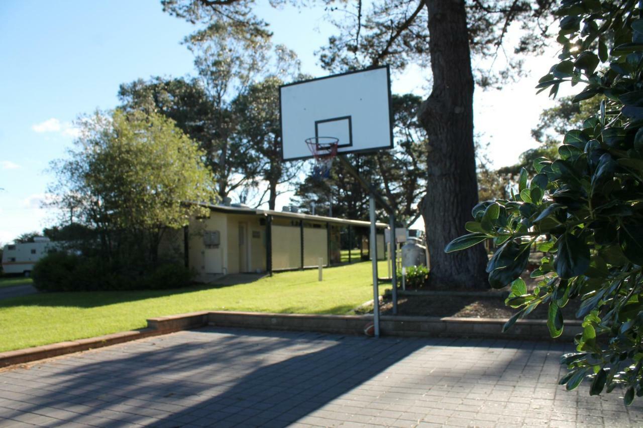 Millicent Hillview Caravan Park 외부 사진